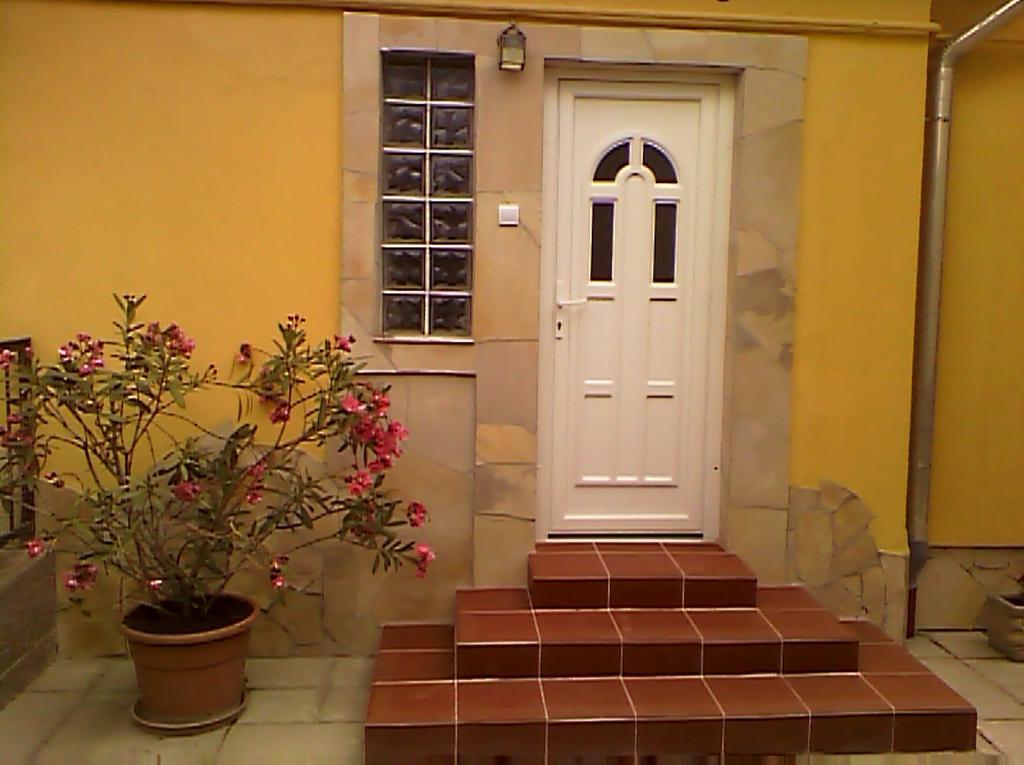 דירות Hajdúszoboszló Apartman Sas 6 חדר תמונה
